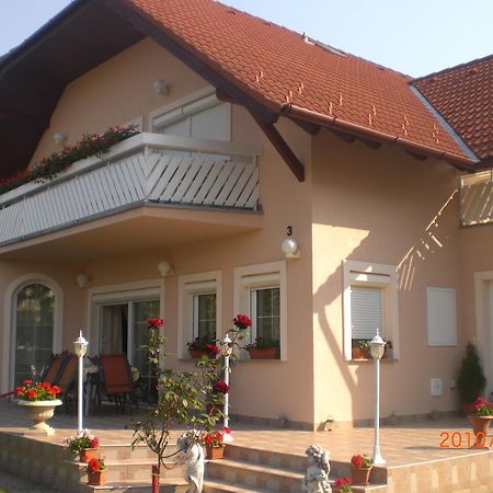 Majláth Vendégház Bük Exterior foto